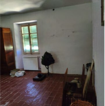 Casa indipendente da ristrutturare in via torino 31, Fresonara