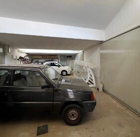 Posto auto coperto da ristrutturare in via carlo no� 34, Valenza