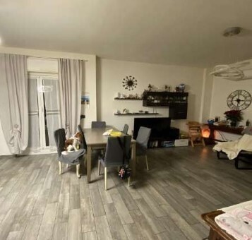 Appartamento con terrazzo in via carlo orgiero 6/1, Genova