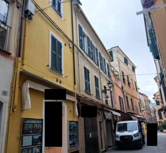 Trilocale in vendita in via vittorio veneto 86, Alassio