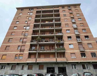 Appartamento in vendita in via monte cristallo 8, Torino