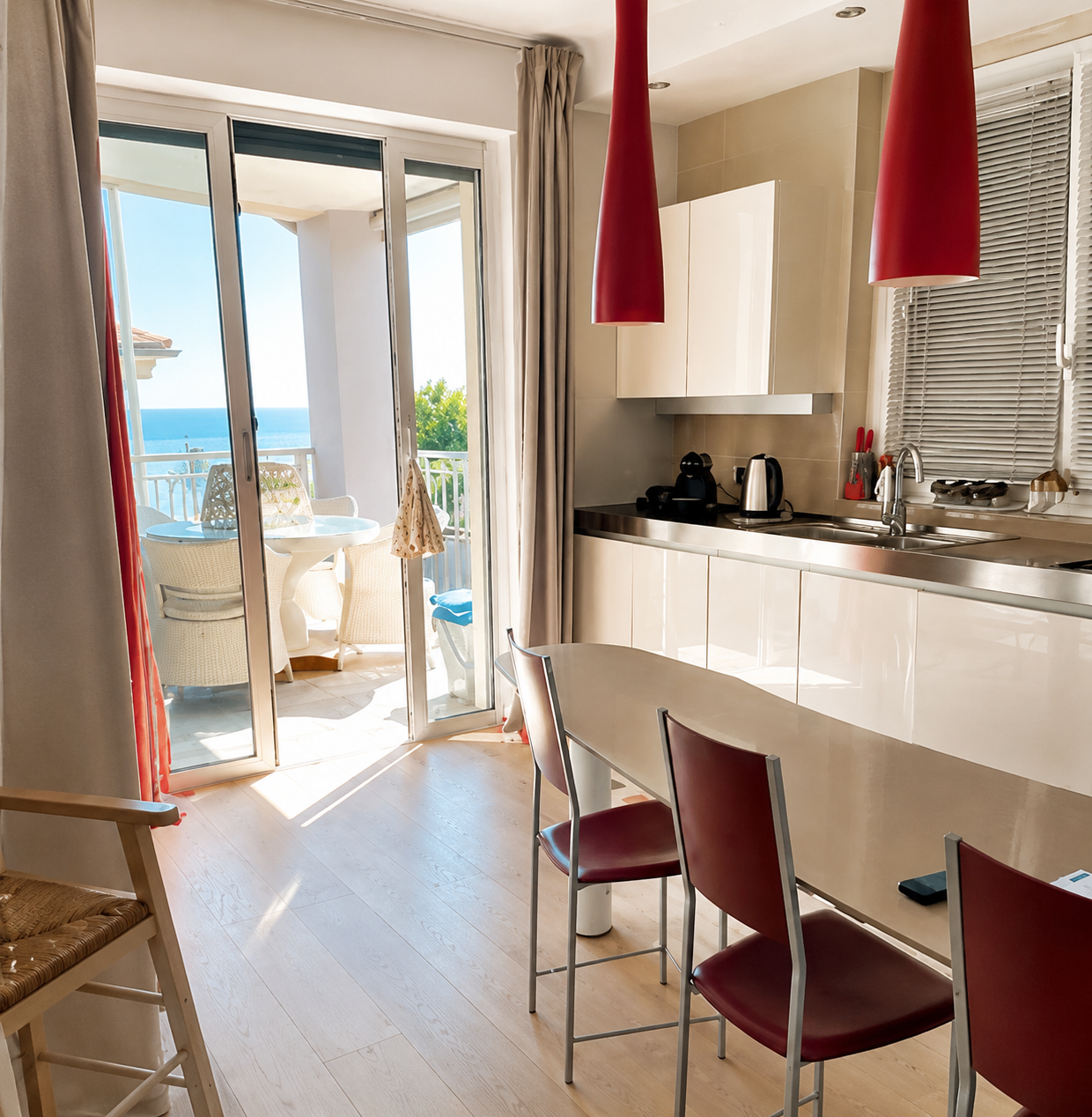 Appartamento con terrazzi in via montenotte 41, Savona