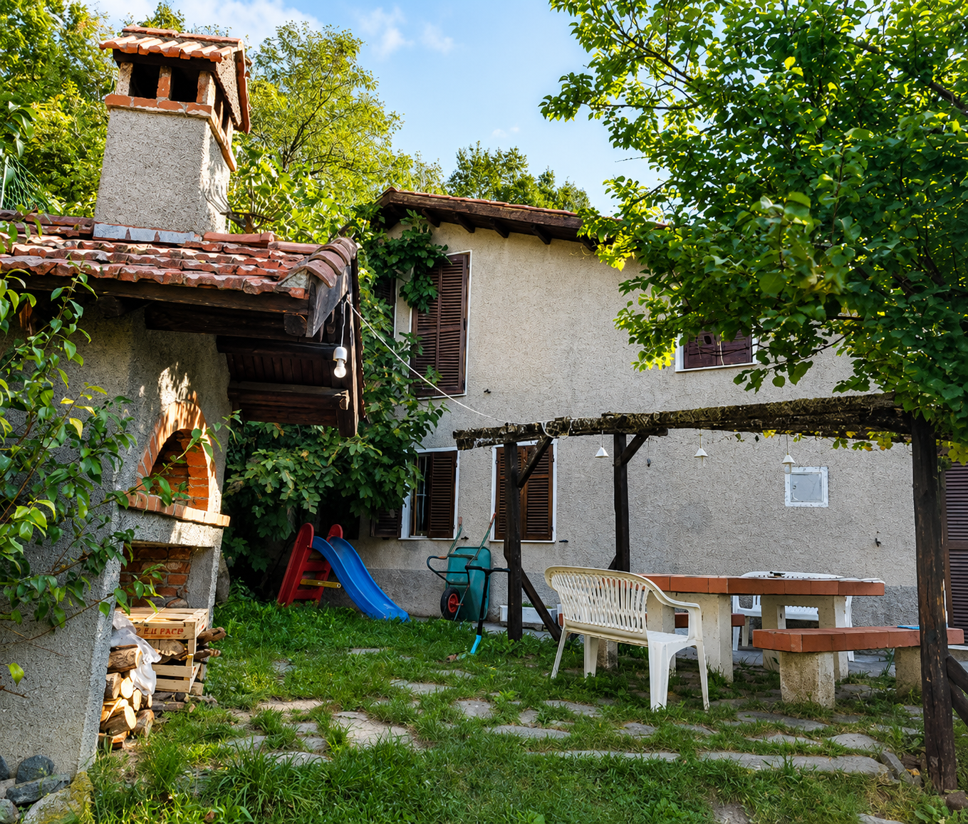 Casa indipendente con giardino in via cicone 5, Tiglieto