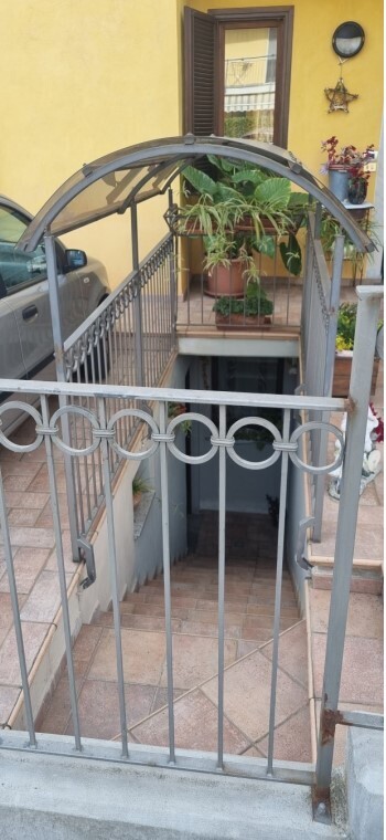 Casa indipendente con giardino in via bertolino 61, Mondov�