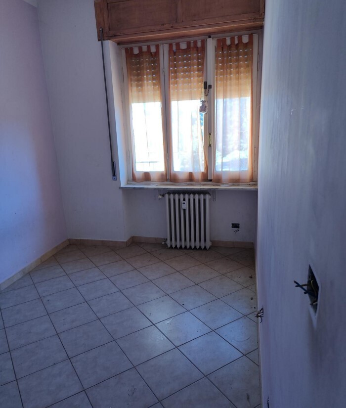 Appartamento da ristrutturare in via ugo foscolo 10, Novi Ligure