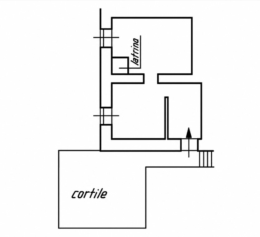 Magazzino da ristrutturare in via borgoratti 65a, Genova