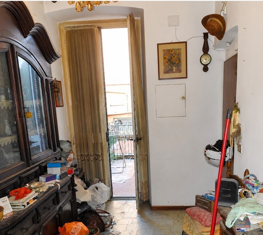 Appartamento con giardino in via borgoratti 165/1, Genova