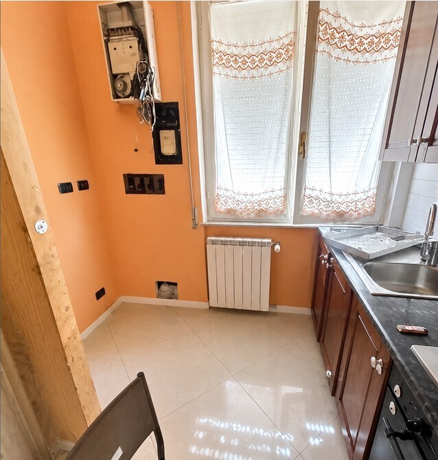 Appartamento da ristrutturare in via severino ferrari 72, La Spezia