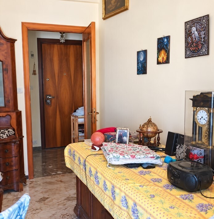 Appartamento da ristrutturare in via privata paolo tubino 32/20, Rapallo