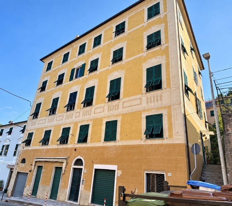 Appartamento da ristrutturare in strada statale 1 187/6, Camogli