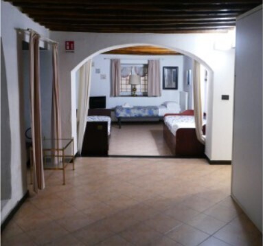 Quadrilocale in vendita in salita di santa maria di castello 28, Genova