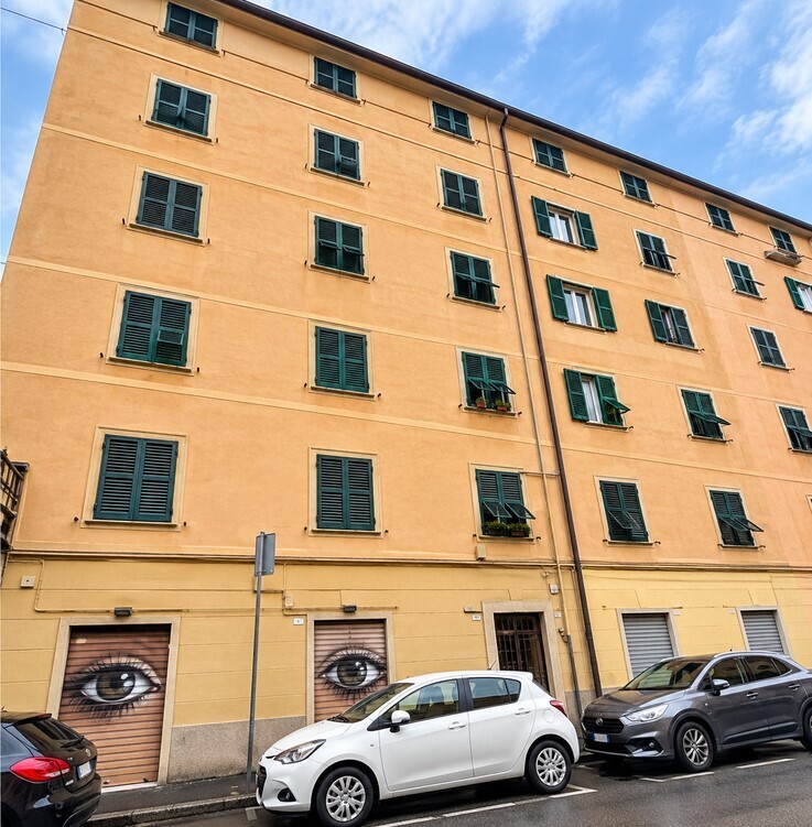 Appartamento da ristrutturare in via certosa 11/3, Genova