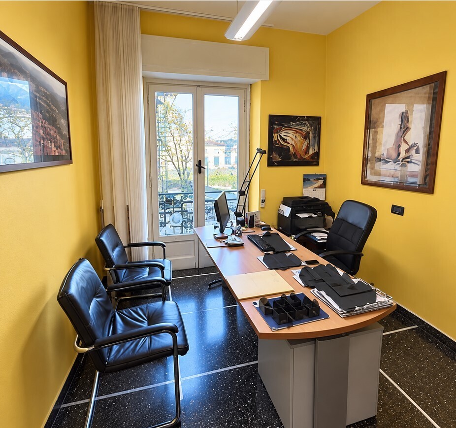 Ufficio in vendita in via francesco miglio 1/9, Genova