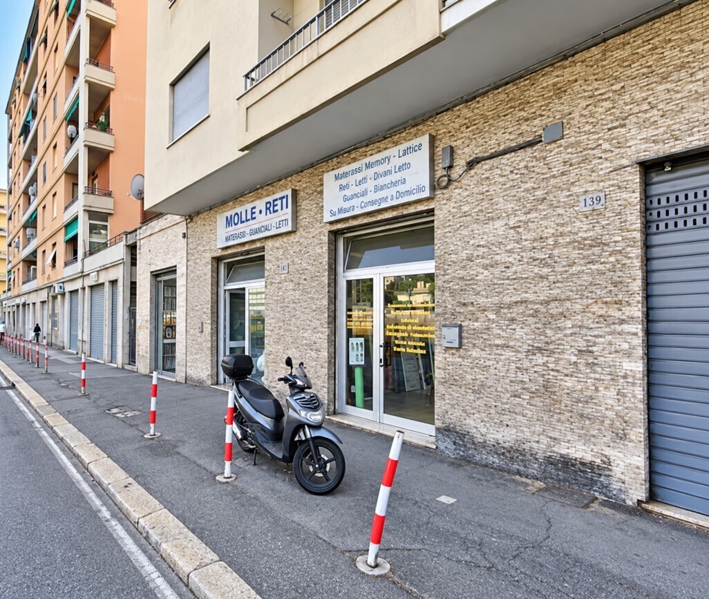 Locale commerciale da ristrutturare in via piacenza 175r, Genova