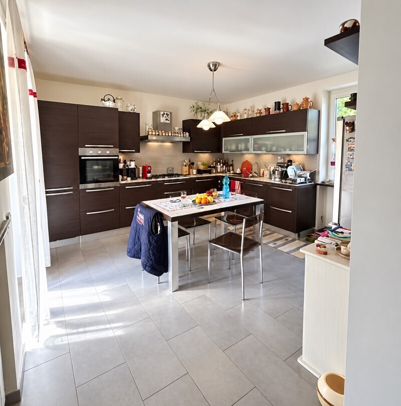 Villa con giardino in via nuova vignole 42, Serravalle Scrivia