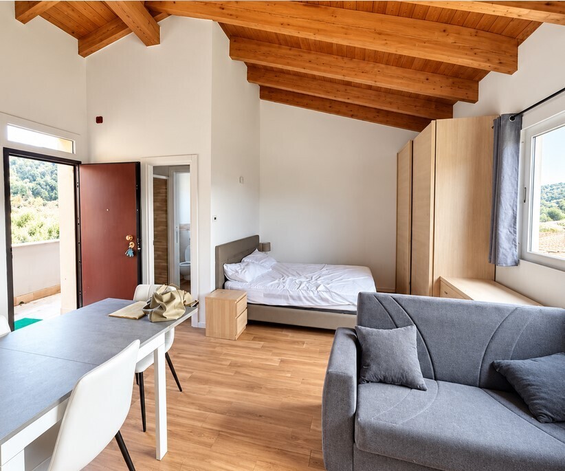 Monolocale con terrazzo in via castagnarossa 10 e, Beverino