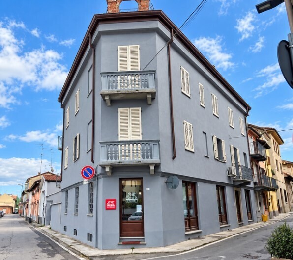 Bilocale con terrazzo in via gioberti 36, Nizza Monferrato