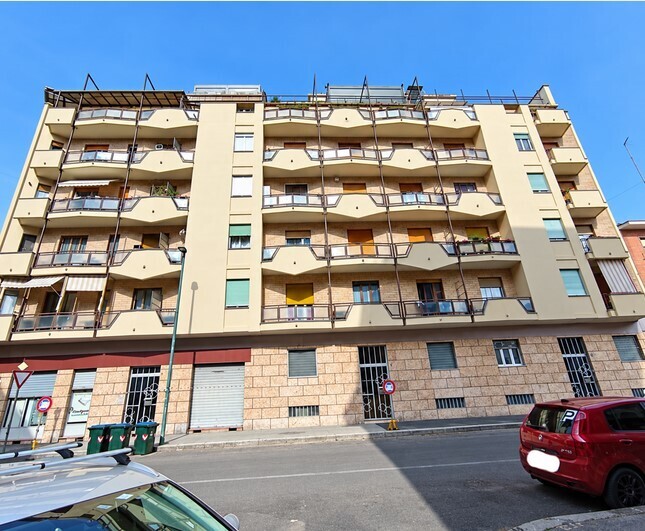 Vendita Appartamento in vendita da ristrutturare a Torino in via mario crimi 1/5