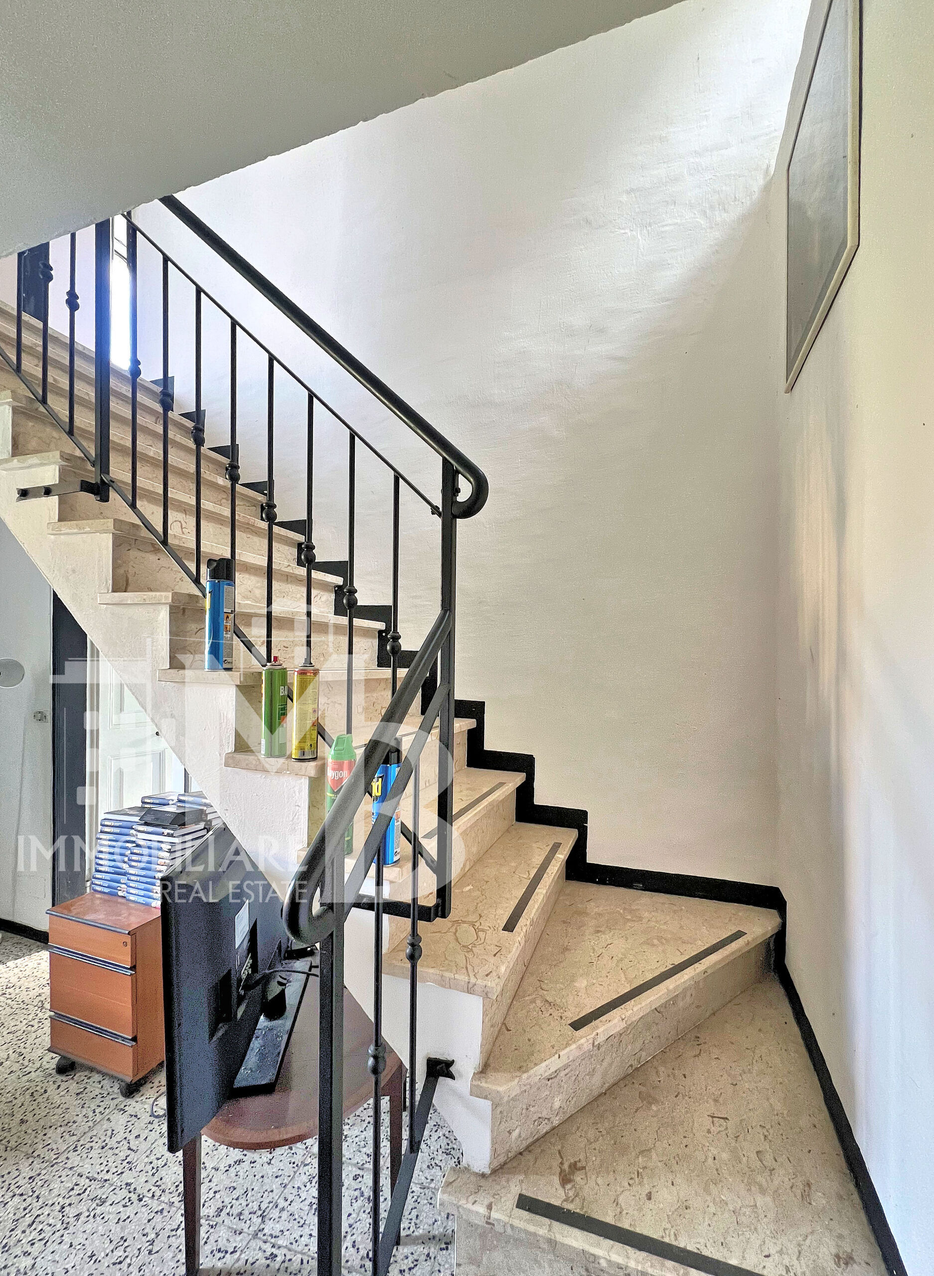 Appartamento da ristrutturare in via chiesa di calcinara, Uscio