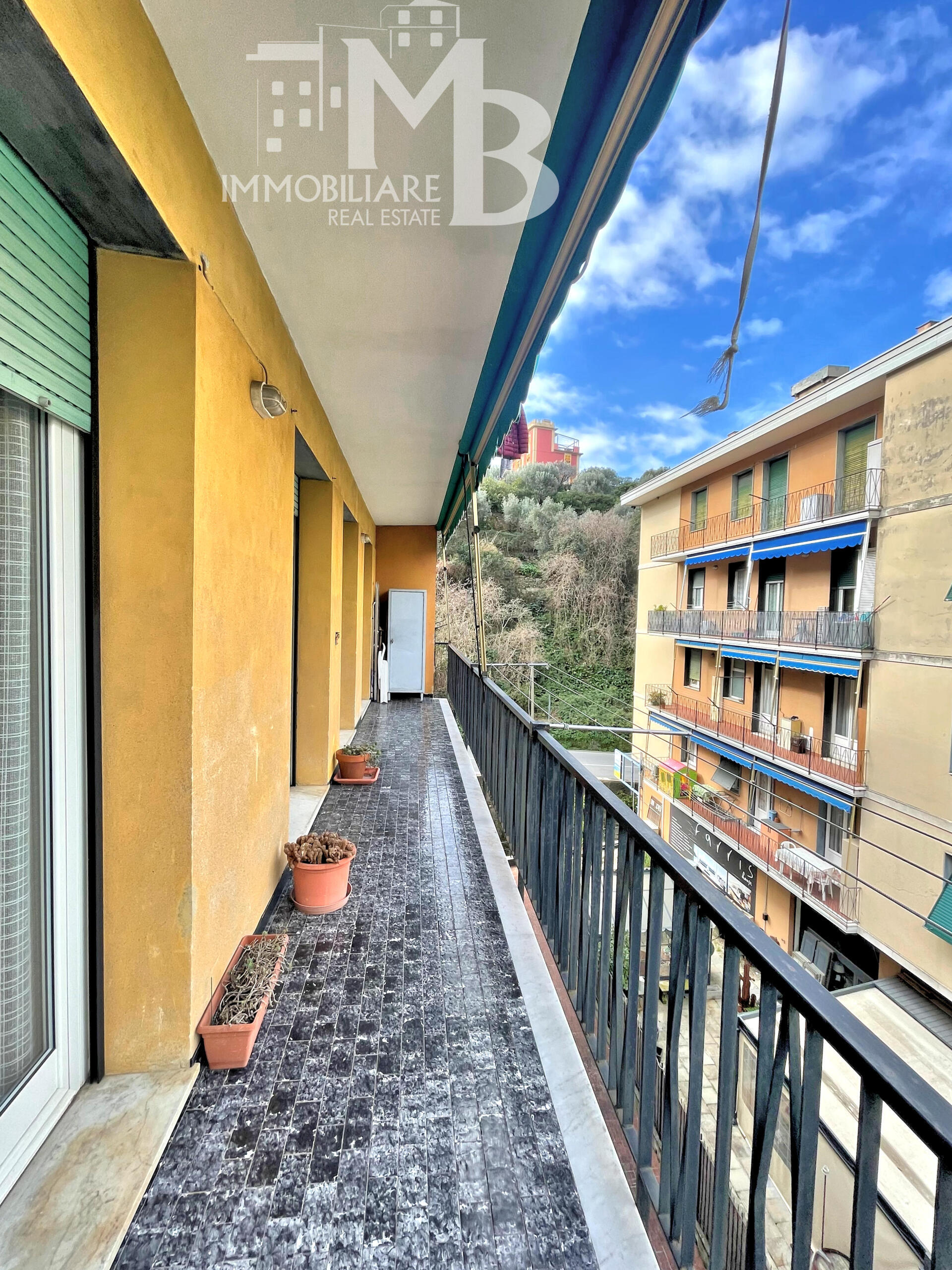 Trilocale ristrutturato in via valleverde 9, Recco