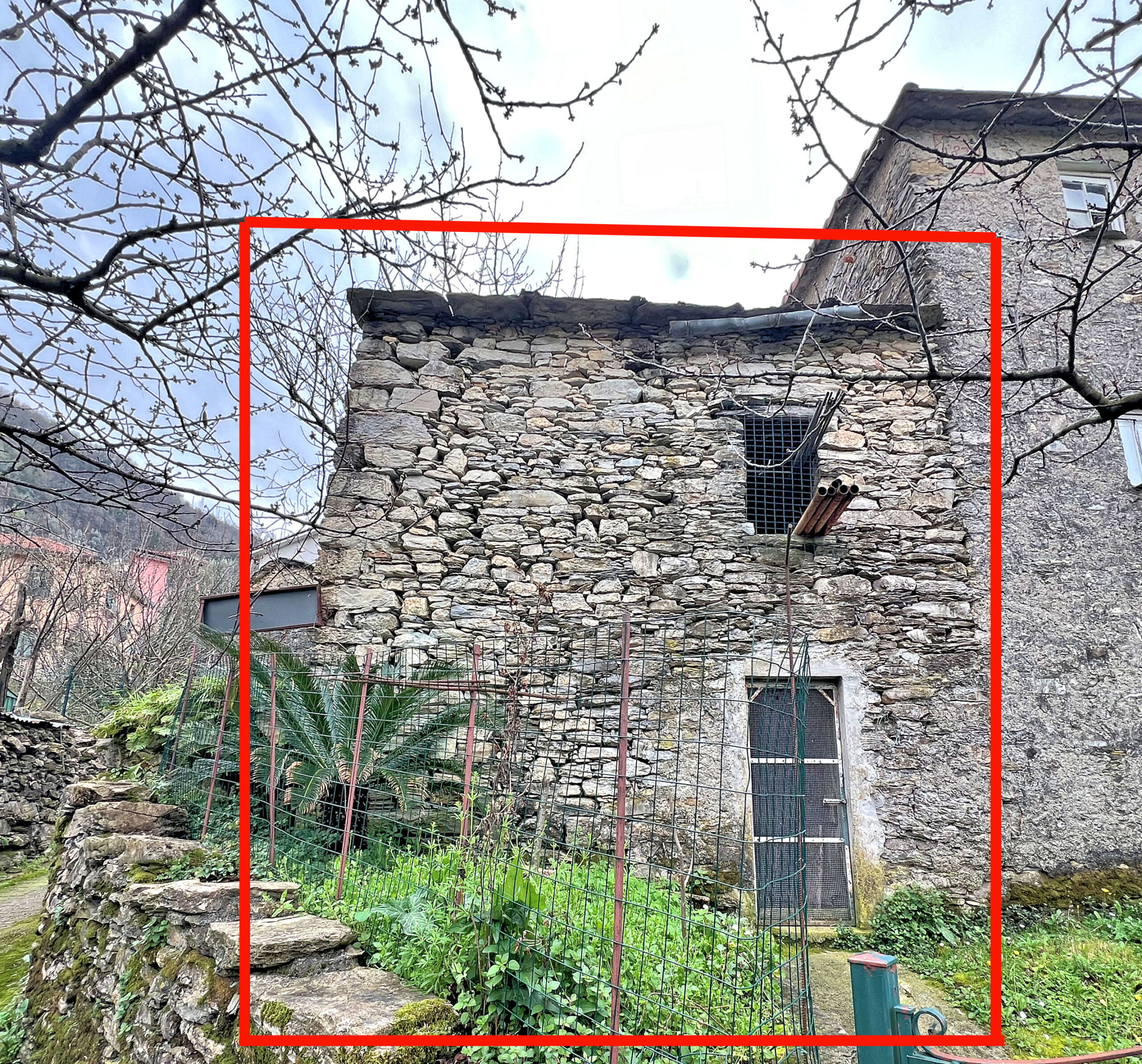 Magazzino in vendita in frazione capreno, Sori