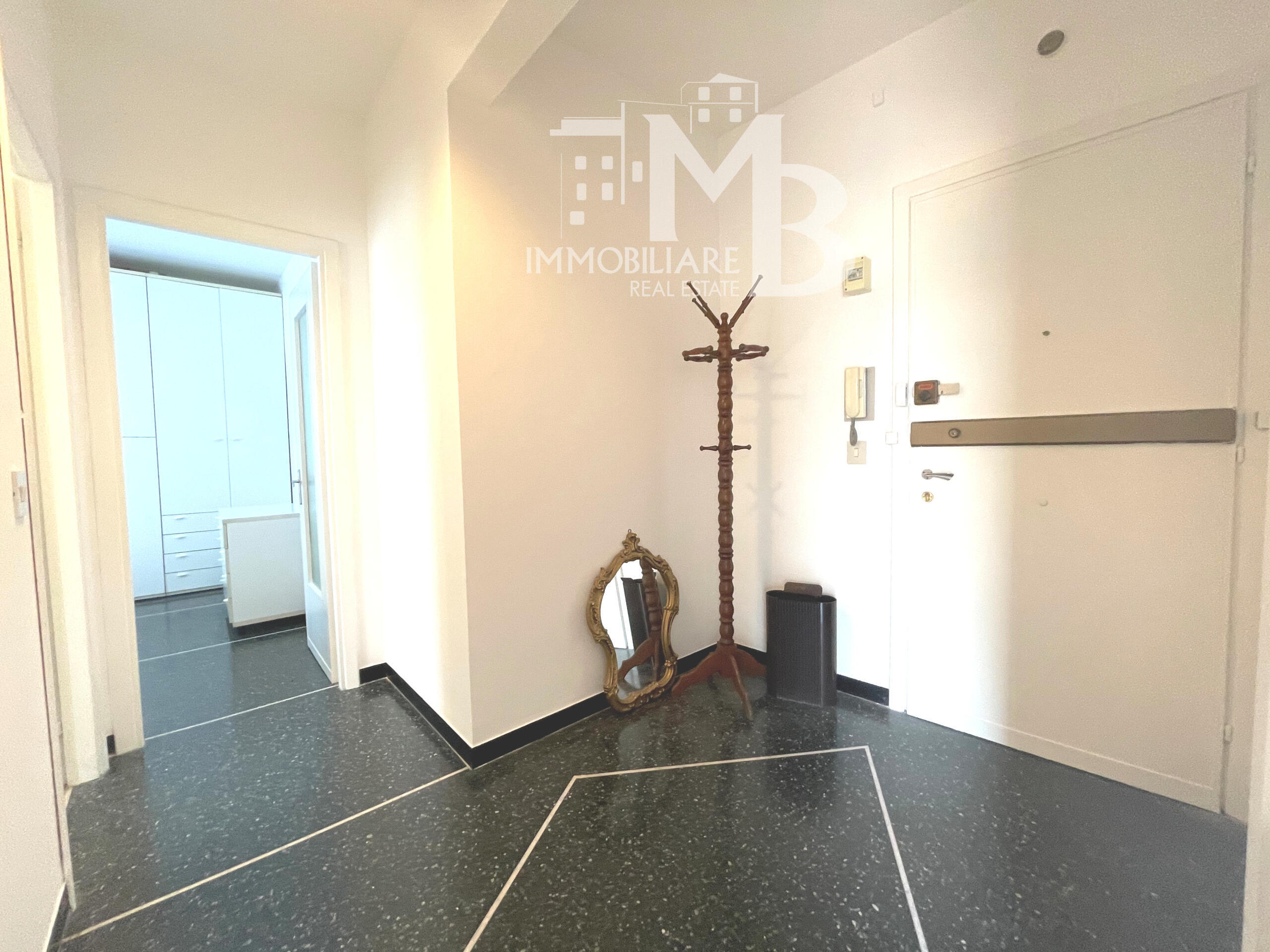 Quadrilocale in affitto, Recco megli