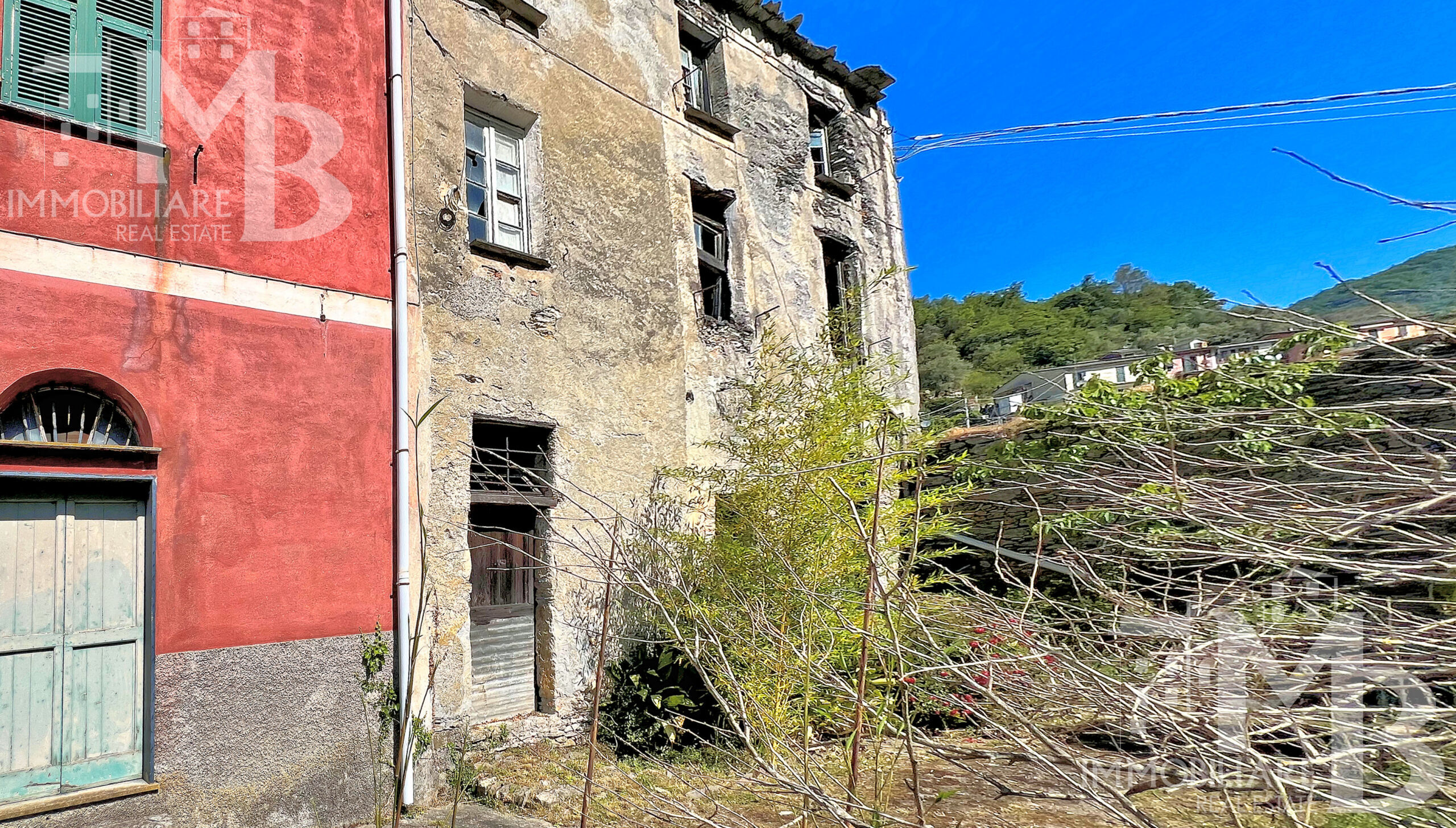 Casa indipendente da ristrutturare in via del piano 30, Avegno