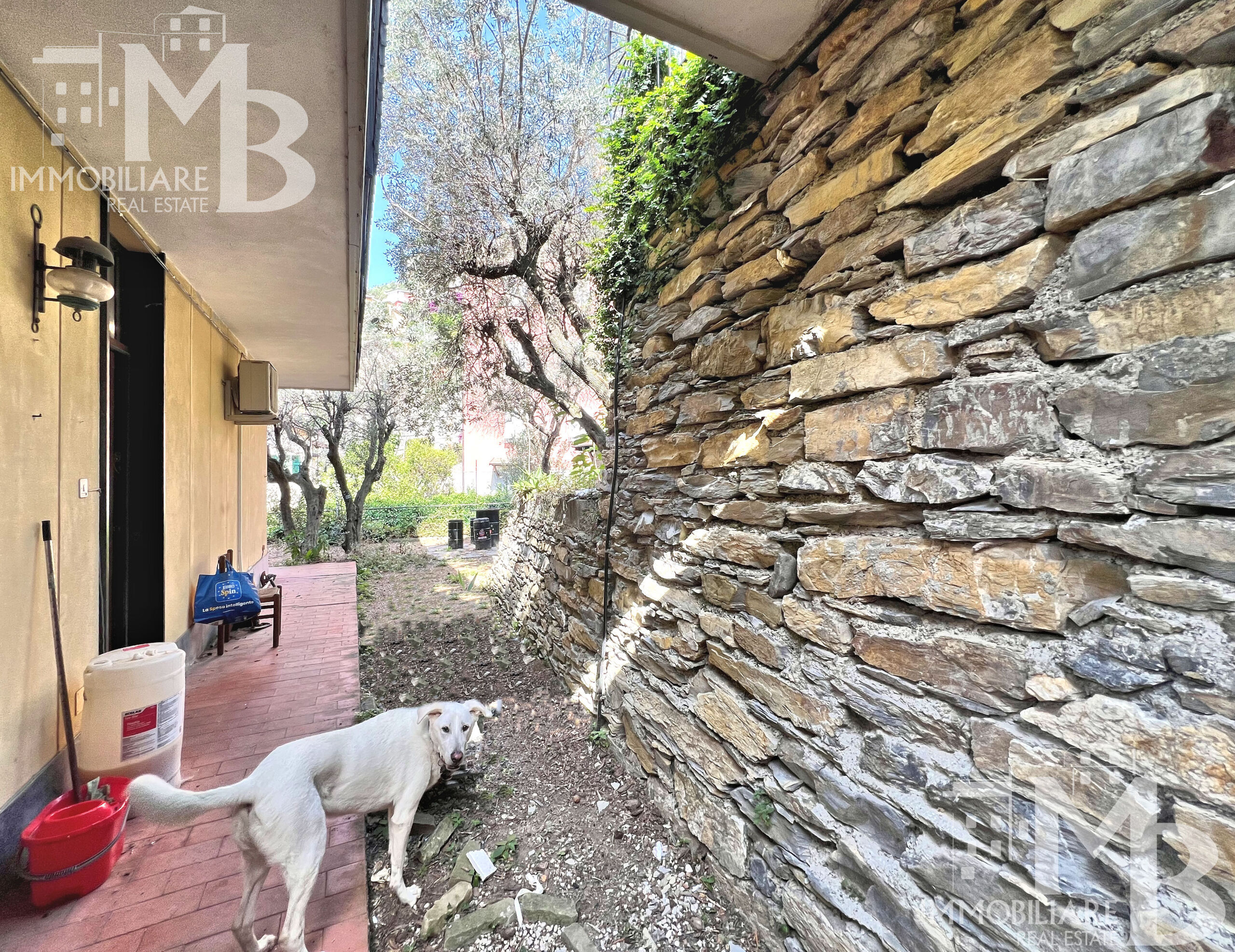 Appartamento con giardino in via montefiorito 29, Recco