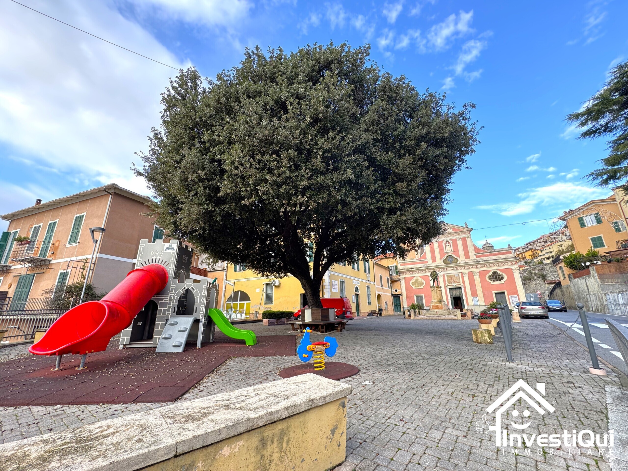 Appartamento con terrazzi in piazza umberto 1, Tovo San Giacomo