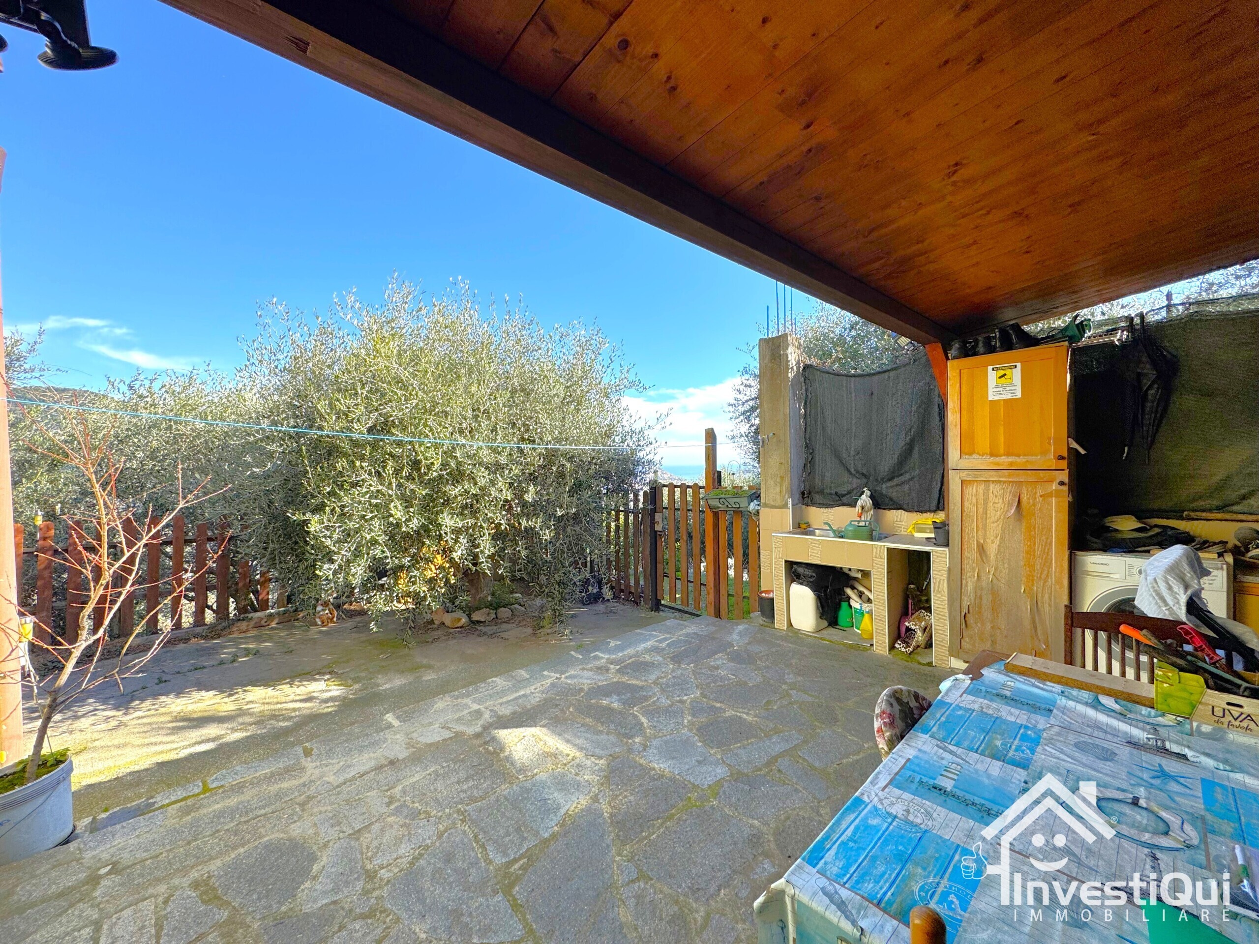 Trilocale con giardino in via ranzi 176b, Pietra Ligure