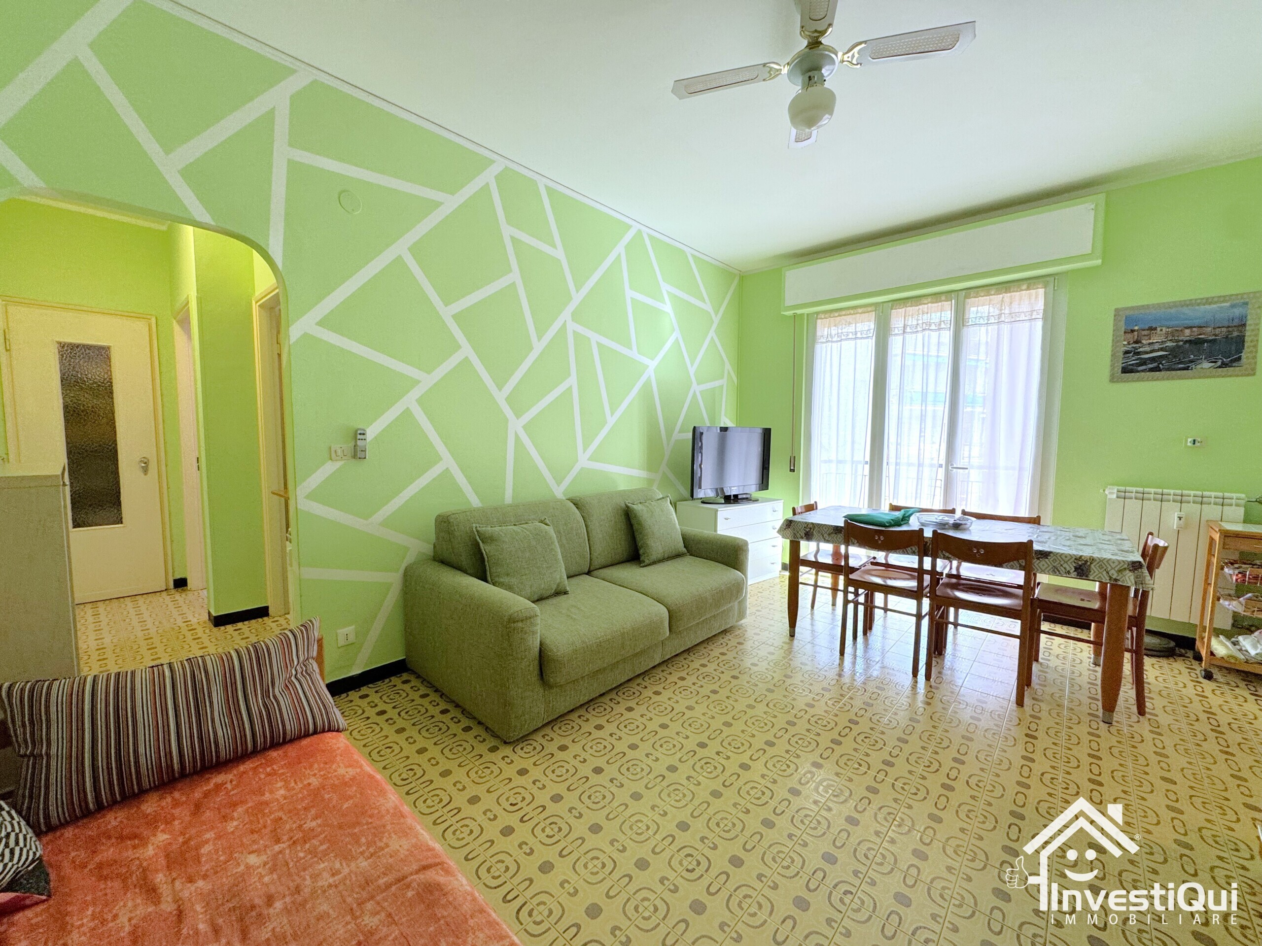 Bilocale con terrazzo in via eugenio montale 21, Pietra Ligure