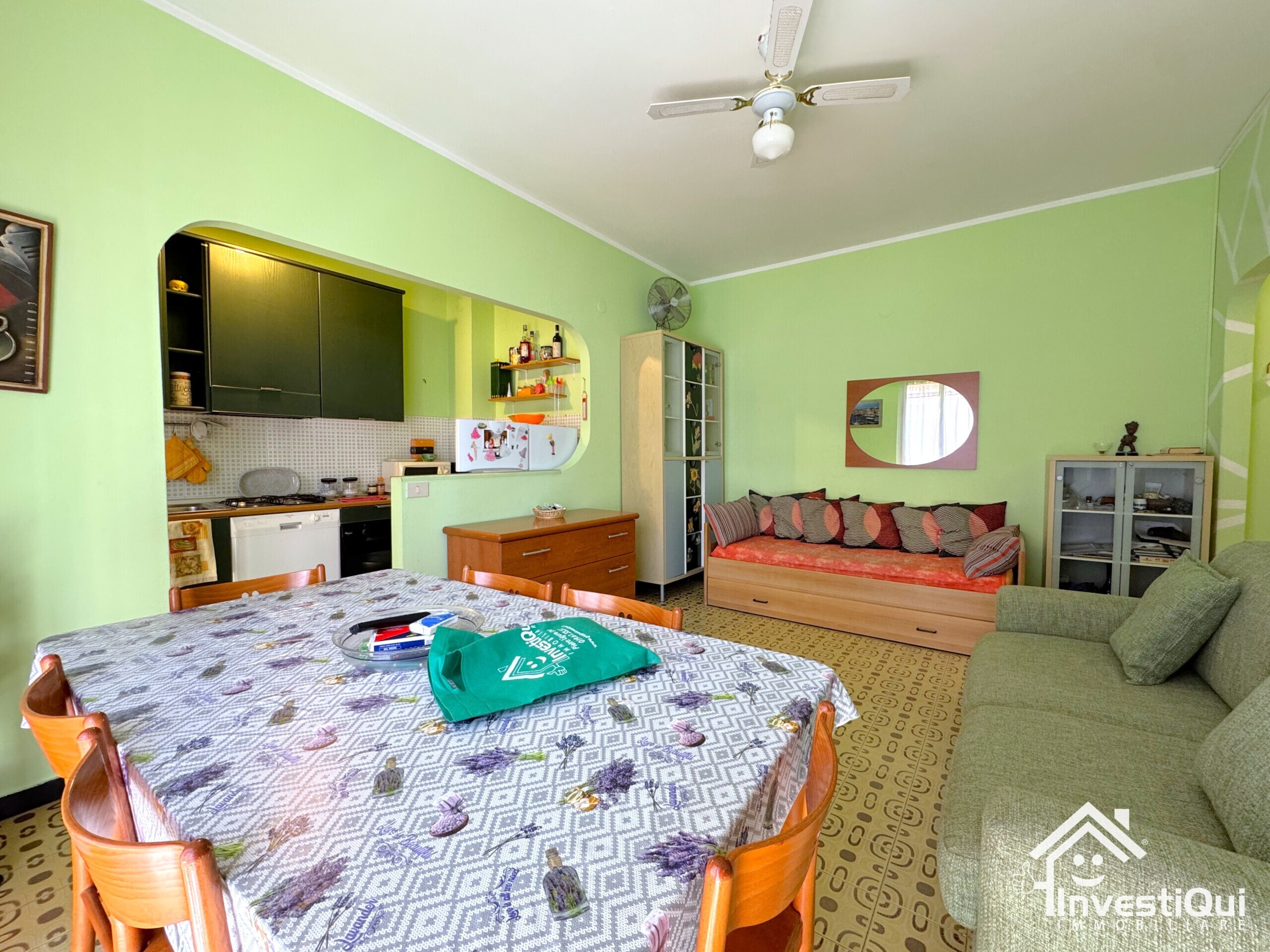 Bilocale con terrazzo in via eugenio montale 21, Pietra Ligure