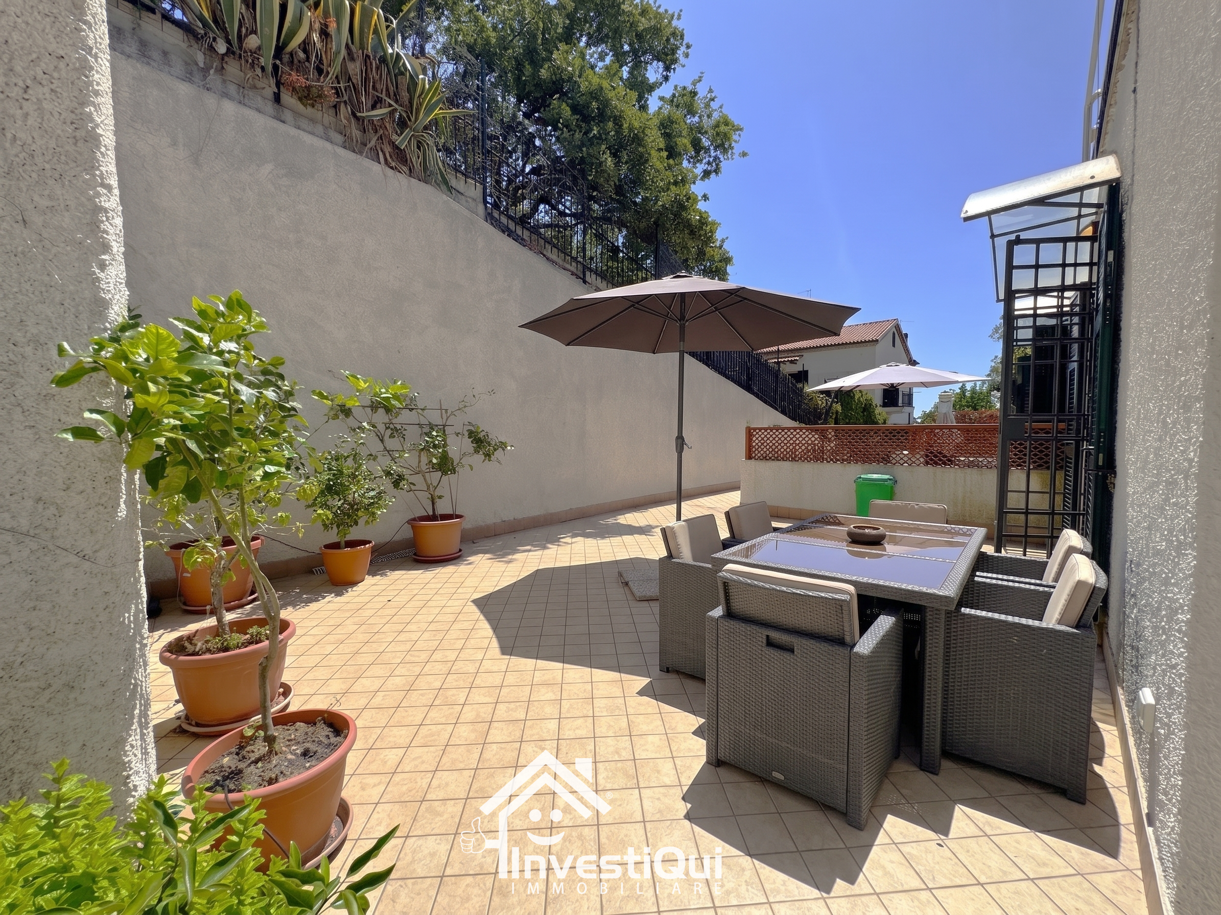 Bilocale con giardino in via n. paganini 46, Pietra Ligure