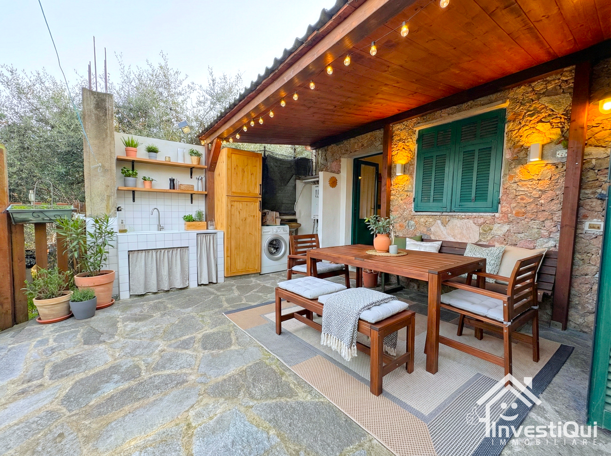 Trilocale con giardino in via ranzi 176b, Pietra Ligure