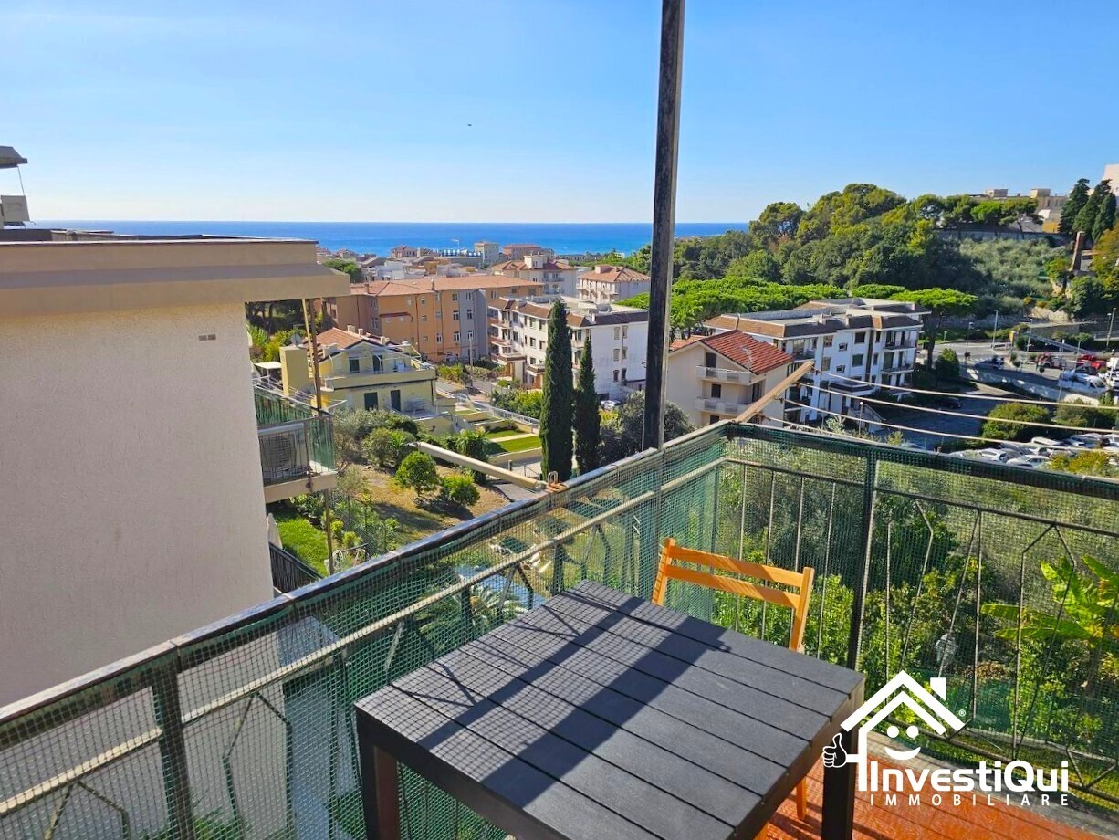 Bilocale vista mare in via privata mimose 69, Pietra Ligure
