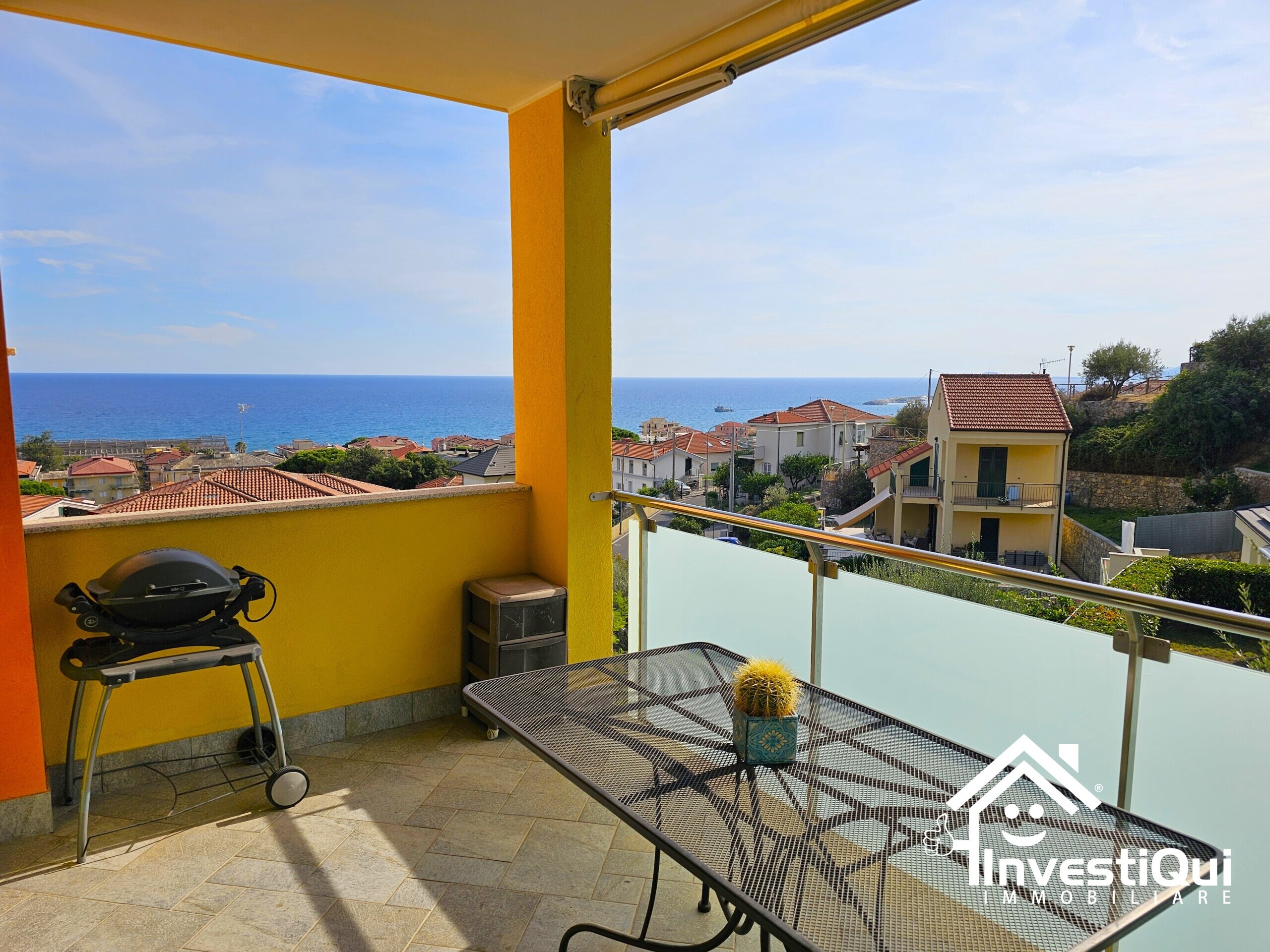 Quadrilocale vista mare in via della cornice 143, Pietra Ligure