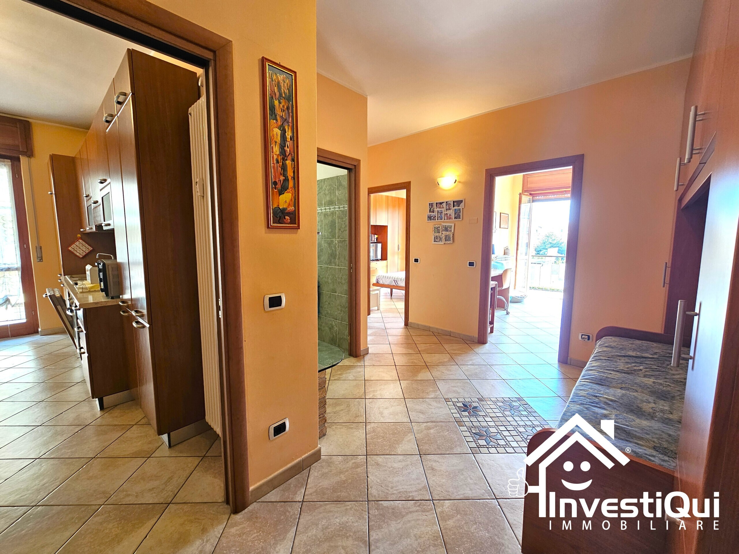 Quadrilocale con terrazzo in via giardini 18 r, Borghetto Santo Spirito