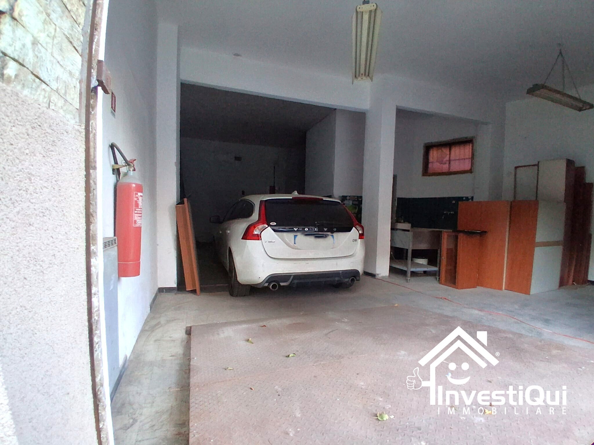 Box/Garage 56mq da ristrutturare in via giosu� carducci 17 r, Savona