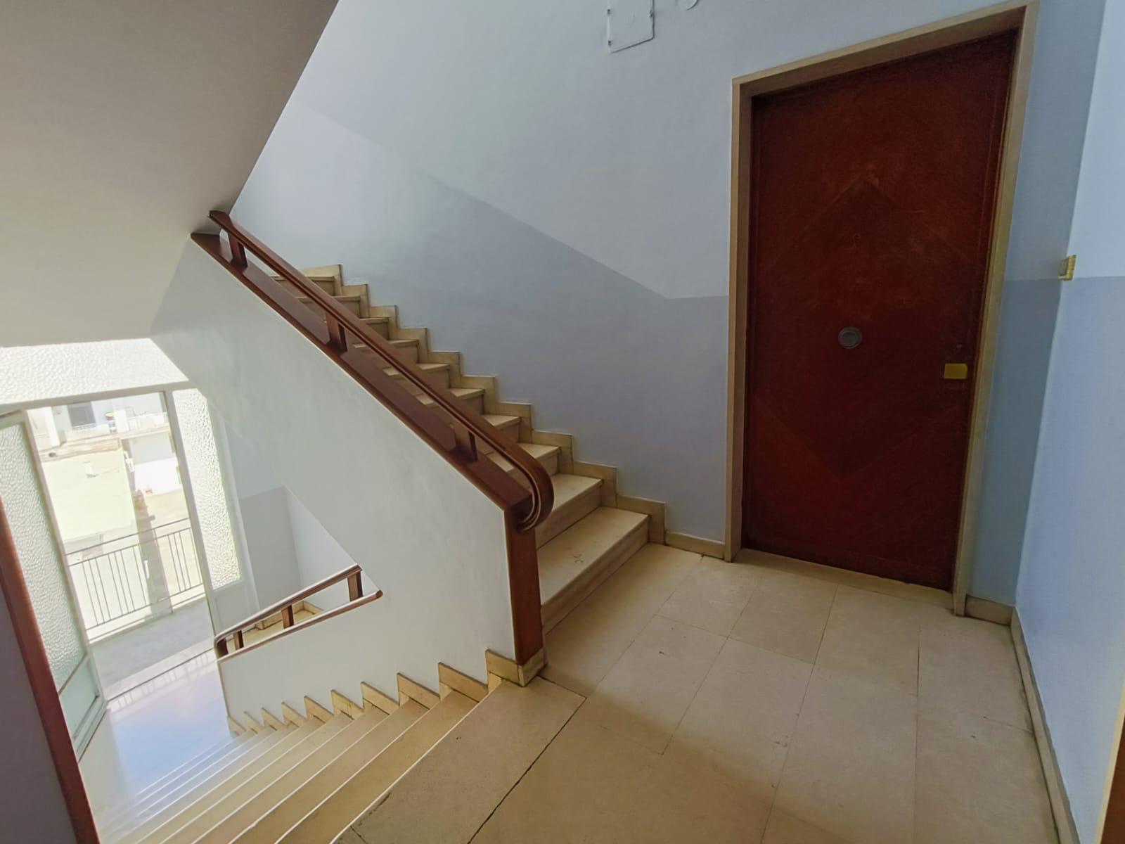 Appartamento da ristrutturare in via remmert f lli 21, Ciri