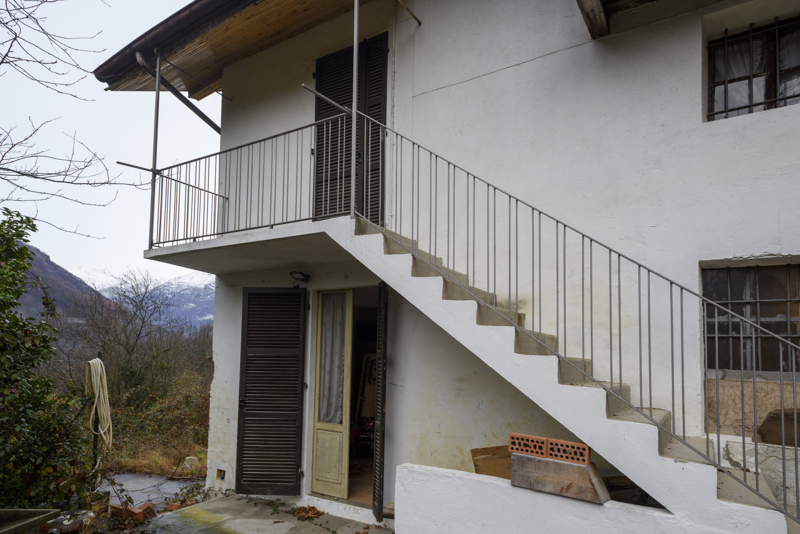 Casa indipendente da ristrutturare in frazione bruschi 8, Cantoira