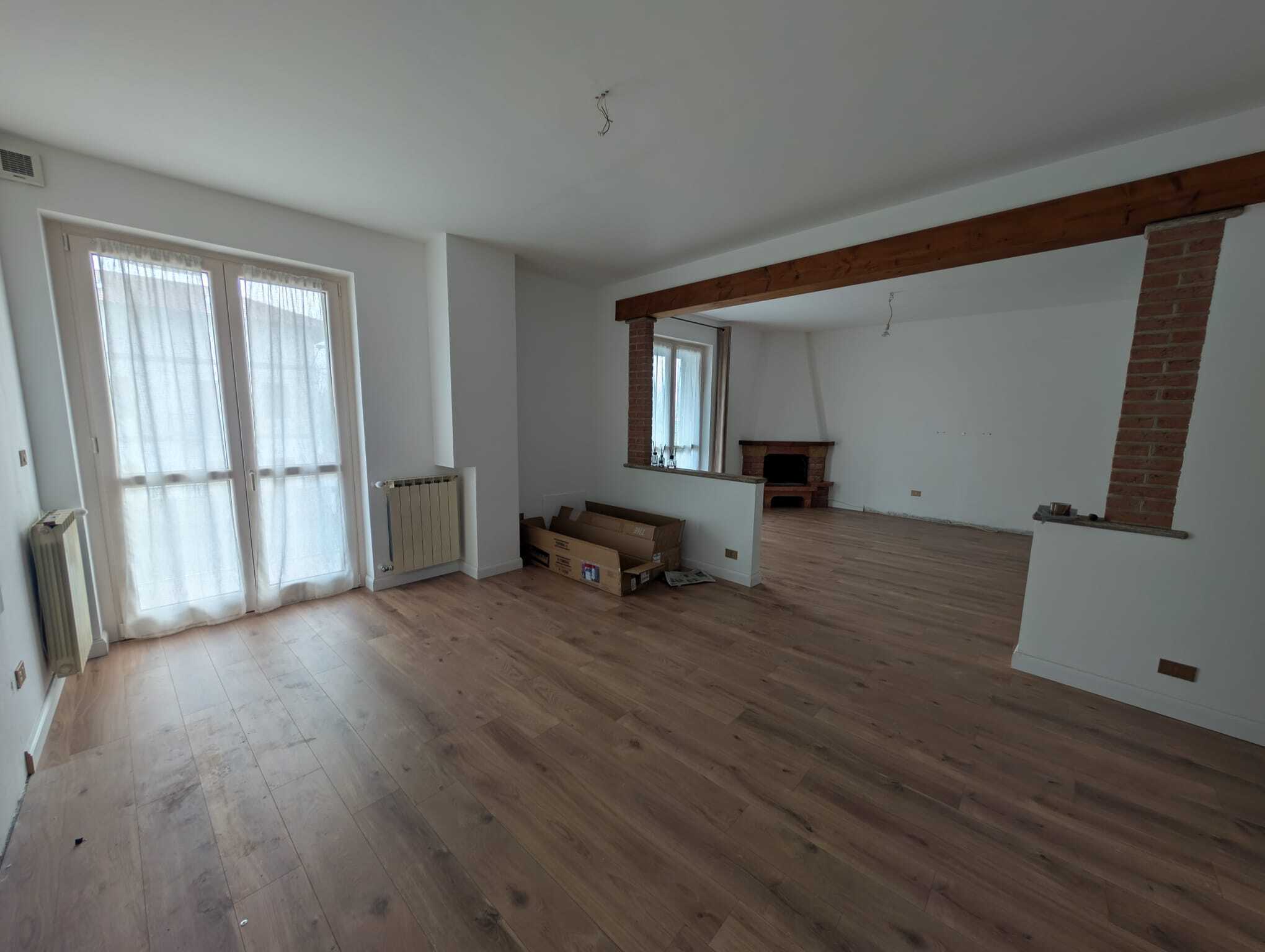 Ufficio in vendita in via corio 100, Nole