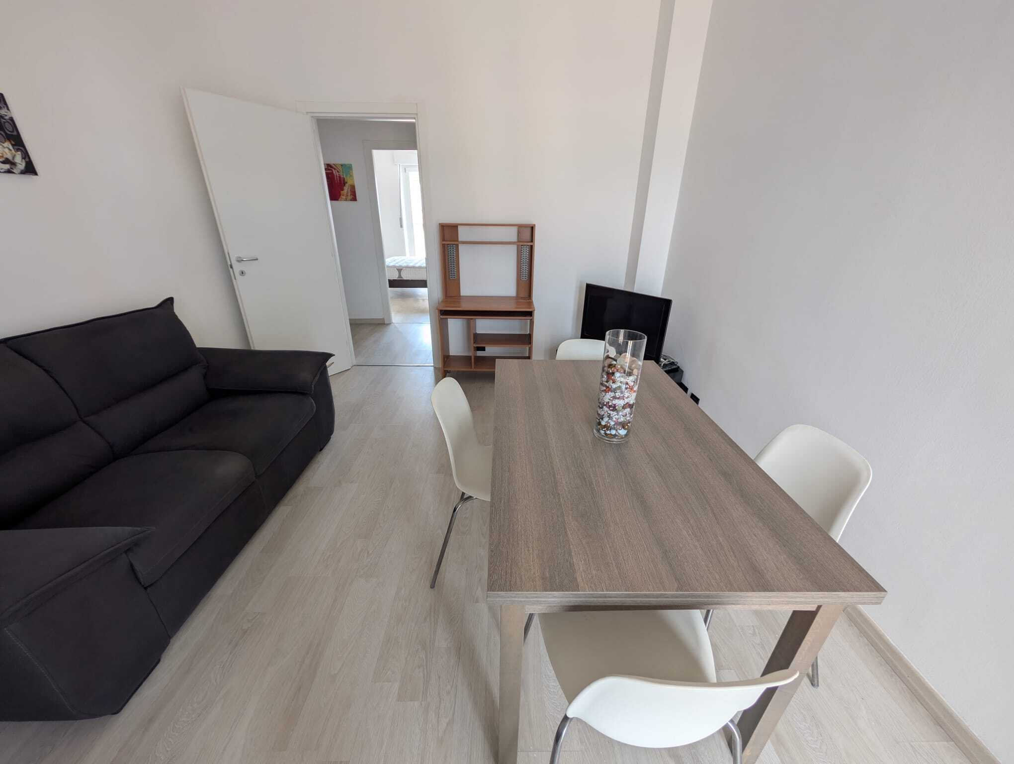 Bilocale nuovo in via paolo braccini 12, Ciri�