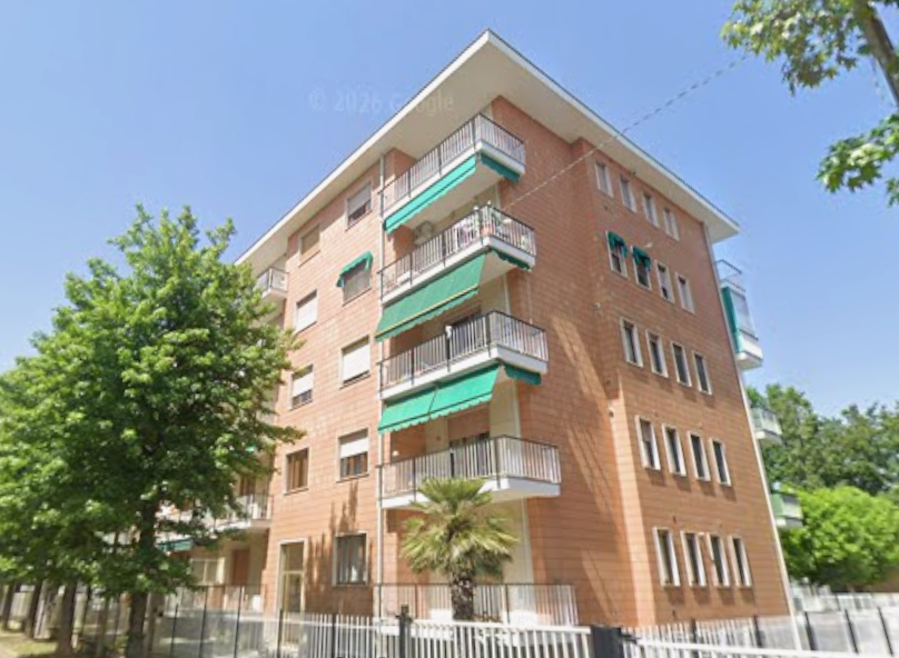 Trilocale in affitto in via dott. l. rossetti 22, Ciri�