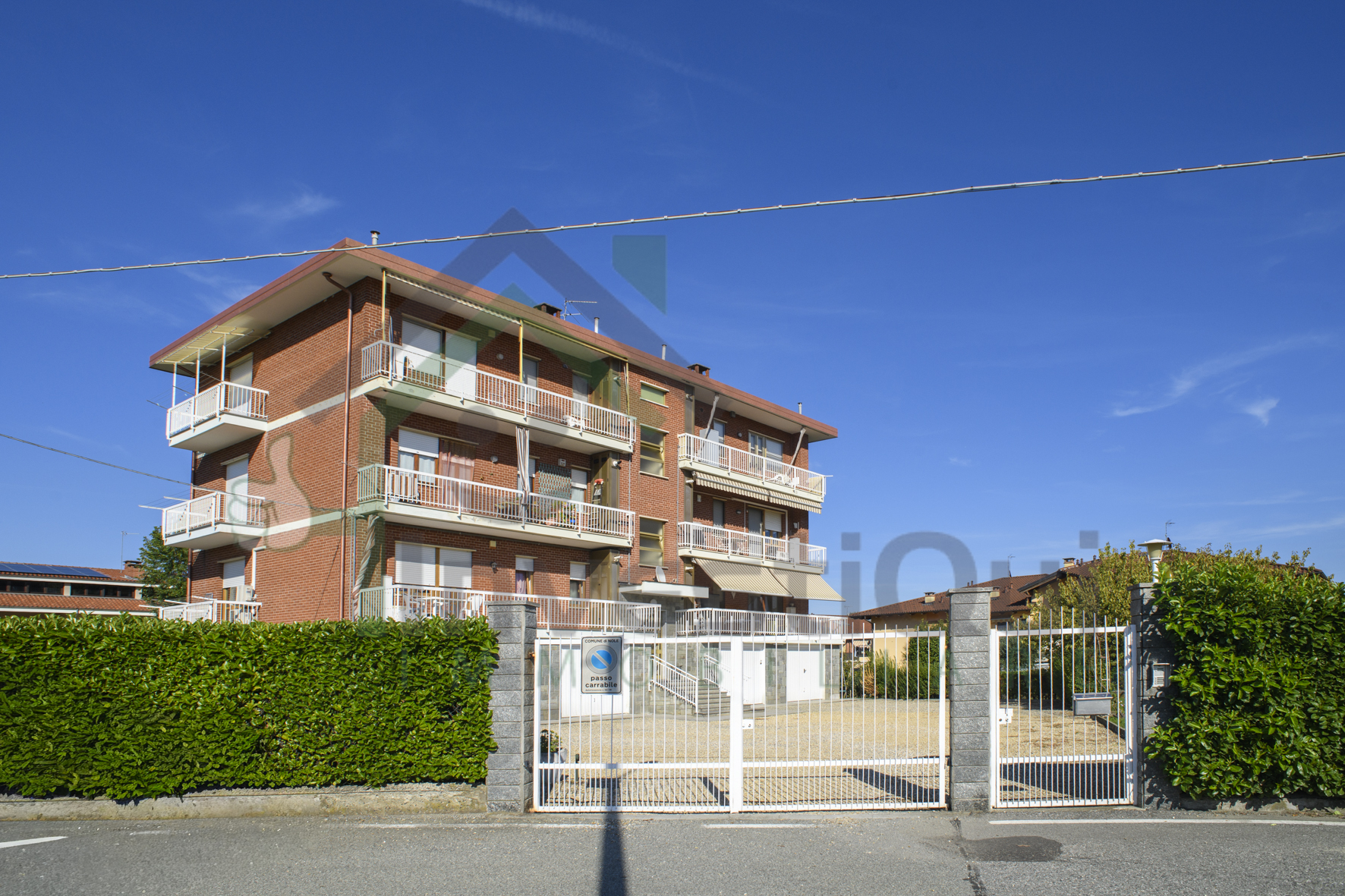 Trilocale con giardino in via faletti 33, Nole