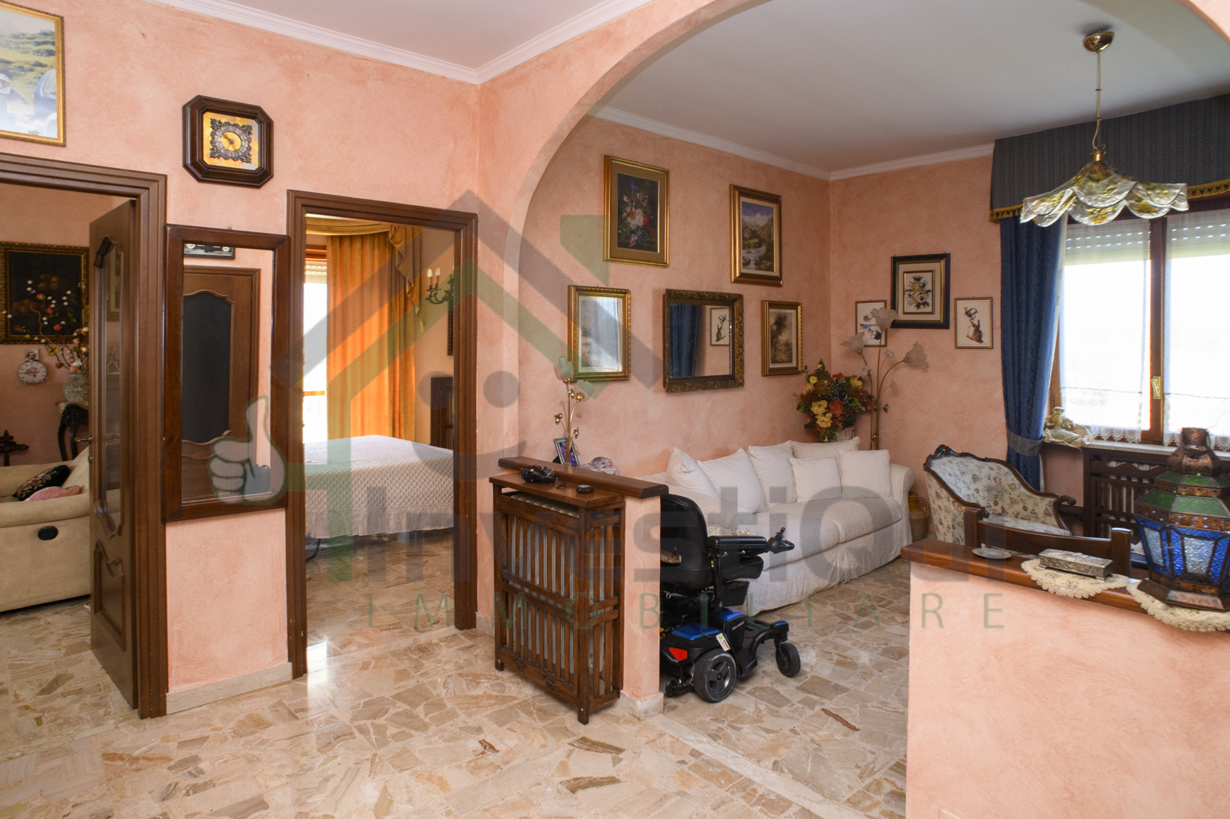 Trilocale con giardino in via faletti 33, Nole