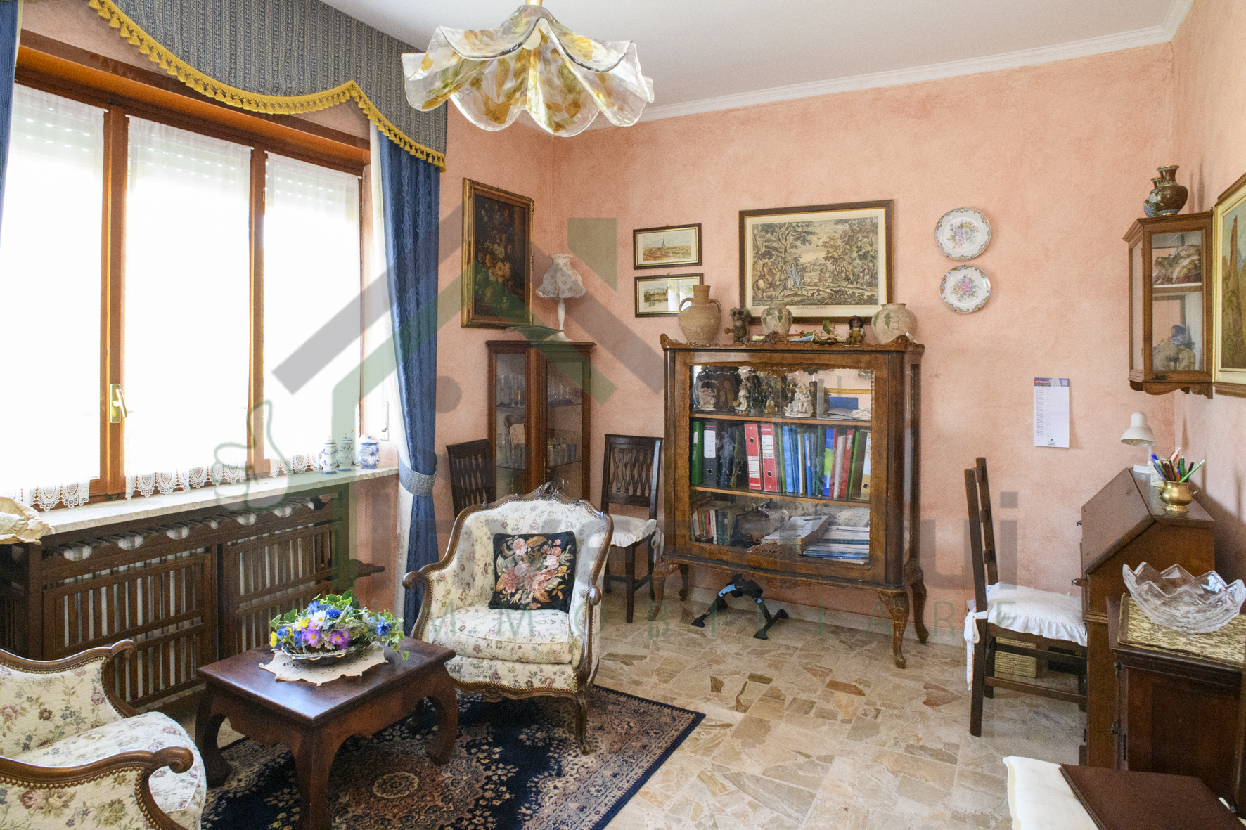 Trilocale con giardino in via faletti 33, Nole
