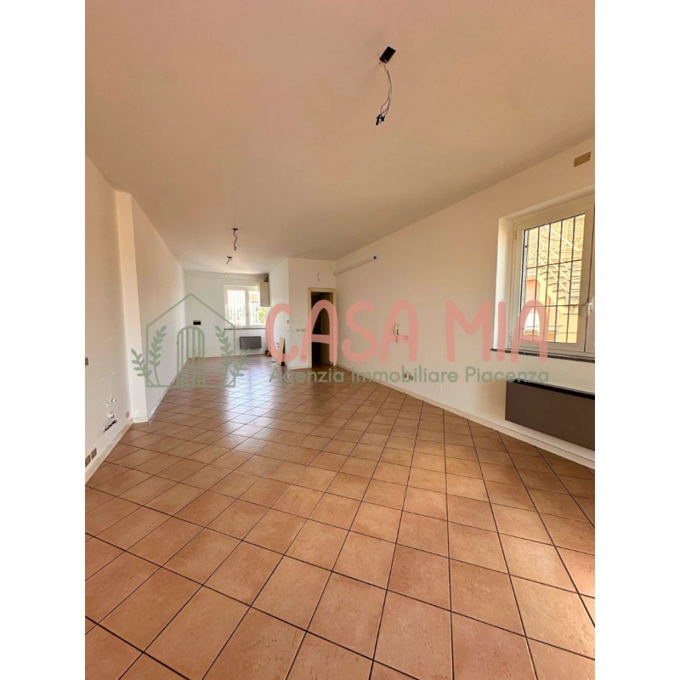 Studio/Ufficio in vendita a Rottofreno, San Nicol