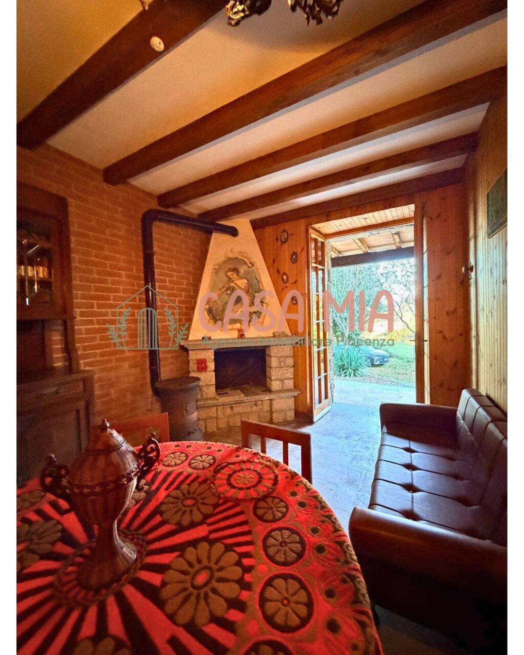 Casa semi indipendente in vendita a Colli Verdi