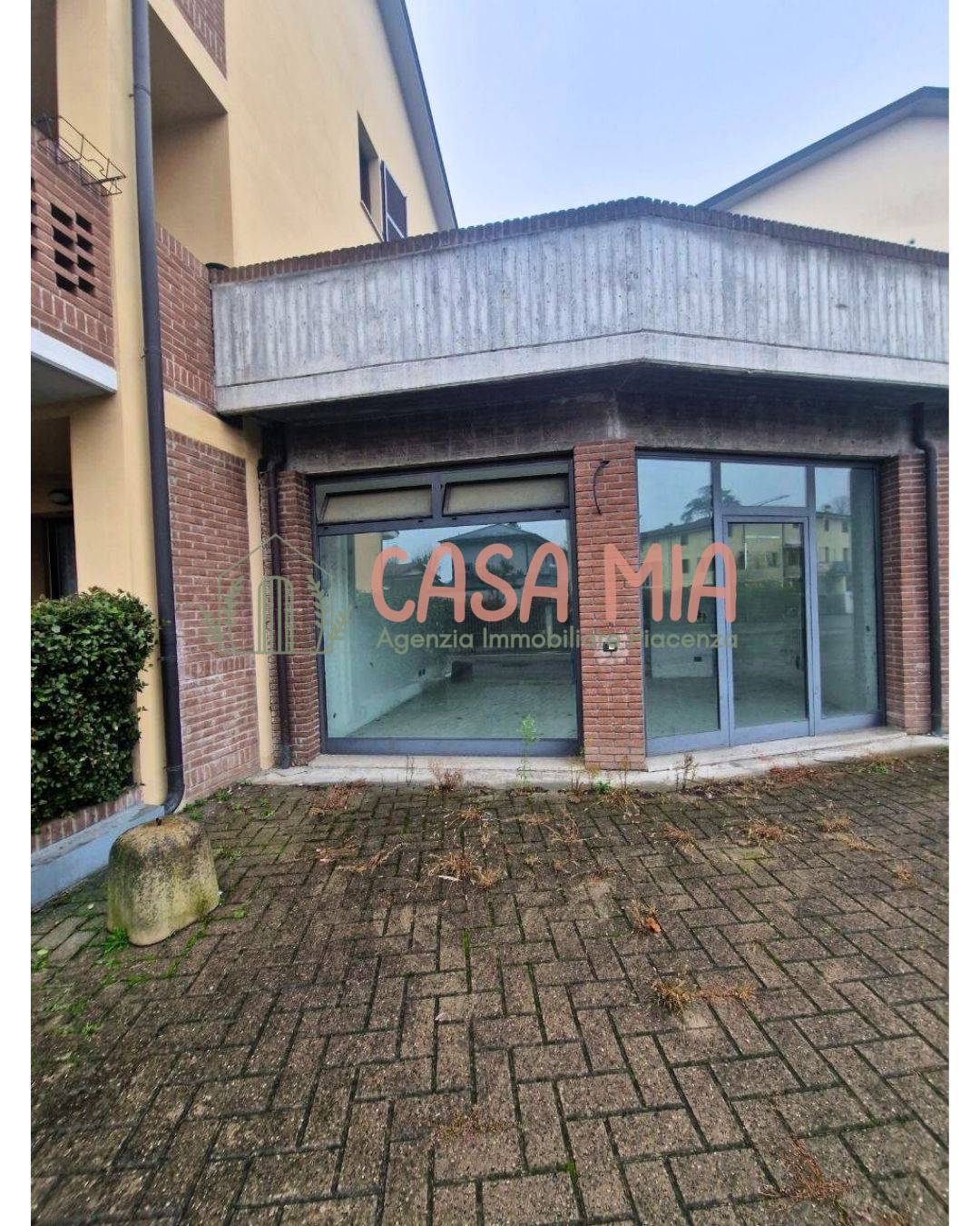 Negozio in vendita a Rottofreno, San Nicol