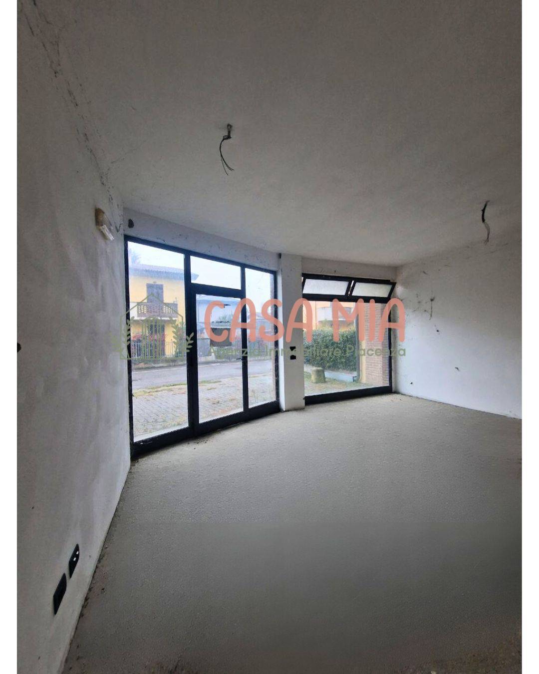 Negozio in vendita a Rottofreno, San Nicol